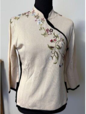 Contemporary Asian Ralsey Beige Rayon Sweater - SZ M